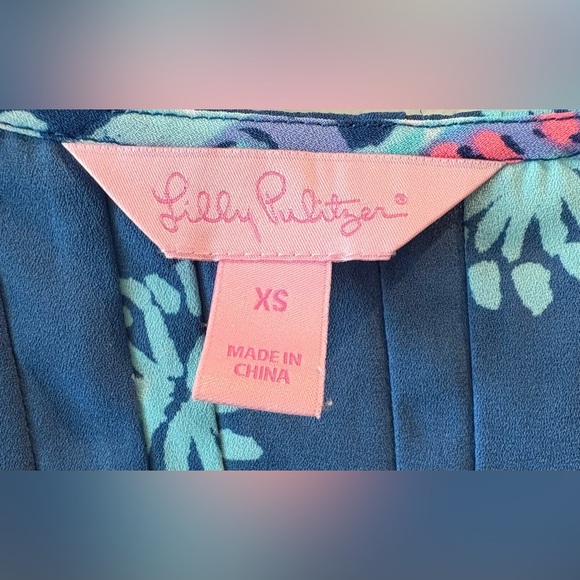 Lilly Pulitzer Marilina Pink and Blue Embellished 3/4 Sleeve Tunic Size XS sku20 - Picture 3 of 9